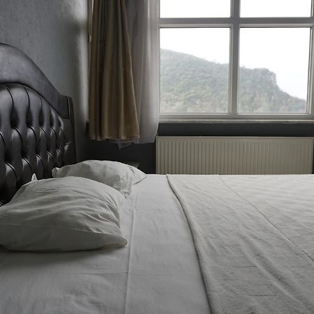 Deniz Hotel Kozlu エクステリア 写真
