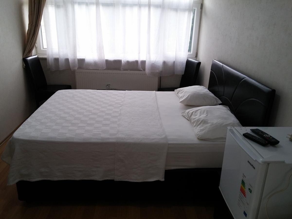 Deniz Hotel Kozlu エクステリア 写真